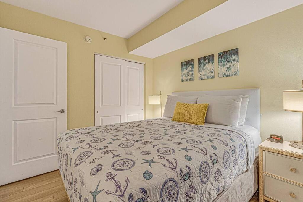 Breathtaking Oceanfront Suite Grand Cayman 451 Myrtle Beach Exterior photo